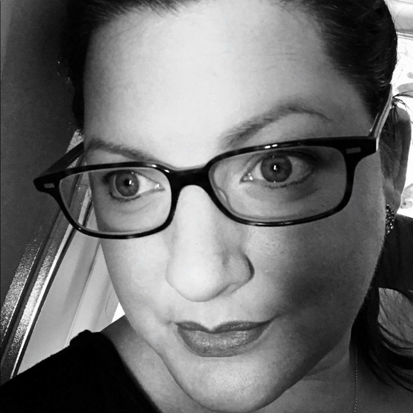 ALL SHIPPING NOW $4.99!  Also receive 15% off any bundle of 3 or more items! - Picture 4 of 6